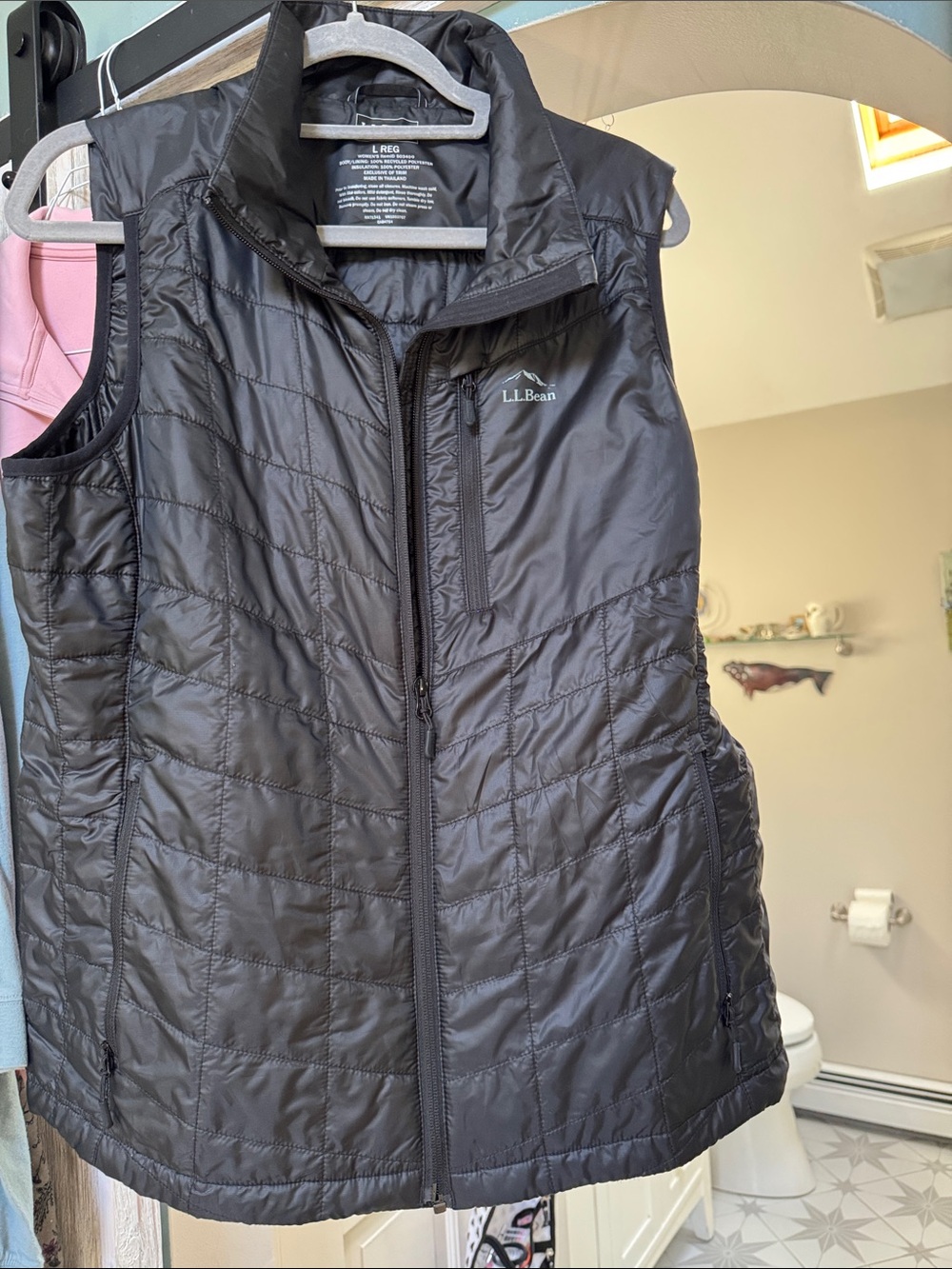 Ll bean vest with zip pockets